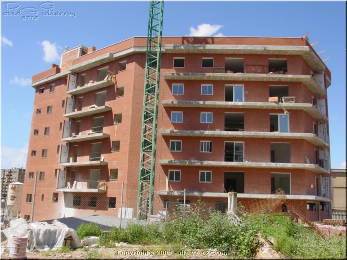 Una vez cargada.....

La siguiente foto se mostrará en 15 segundos.

Si no quieres esperar pulsa 